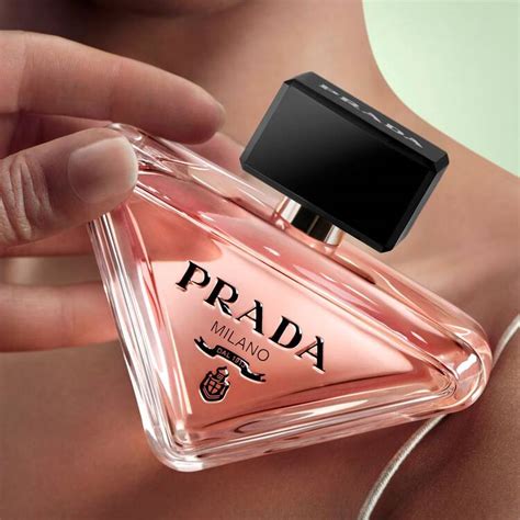 maquillage prada|prada beauty perfume.